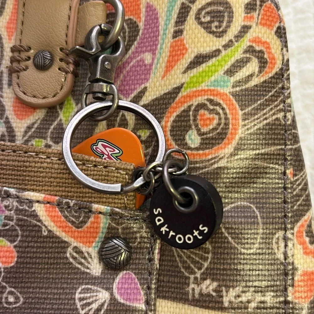 Sakroots Artistic Circe tote and Wallet in ‘Love Song’ Pattern.